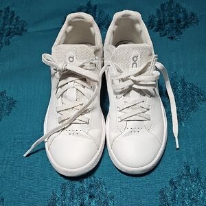 On Running Off-White Mesh Low-Top Sneakers